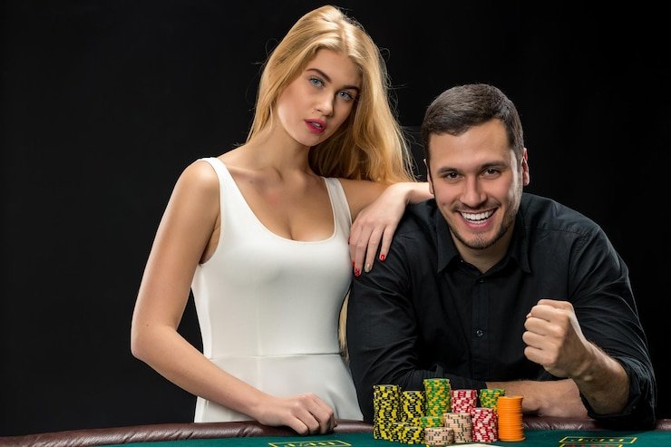 Ilustrasi penggunaan perangkat mobile yang aman saat mengakses platform hiburan olahraga dan casino